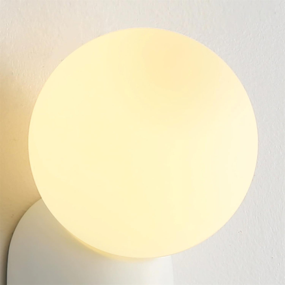 Frimwell - Warm Ambient LED Lighting
