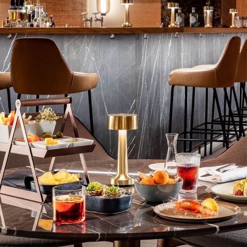 HuroWisp - Wireless Rechargeable Touch Table Lamp