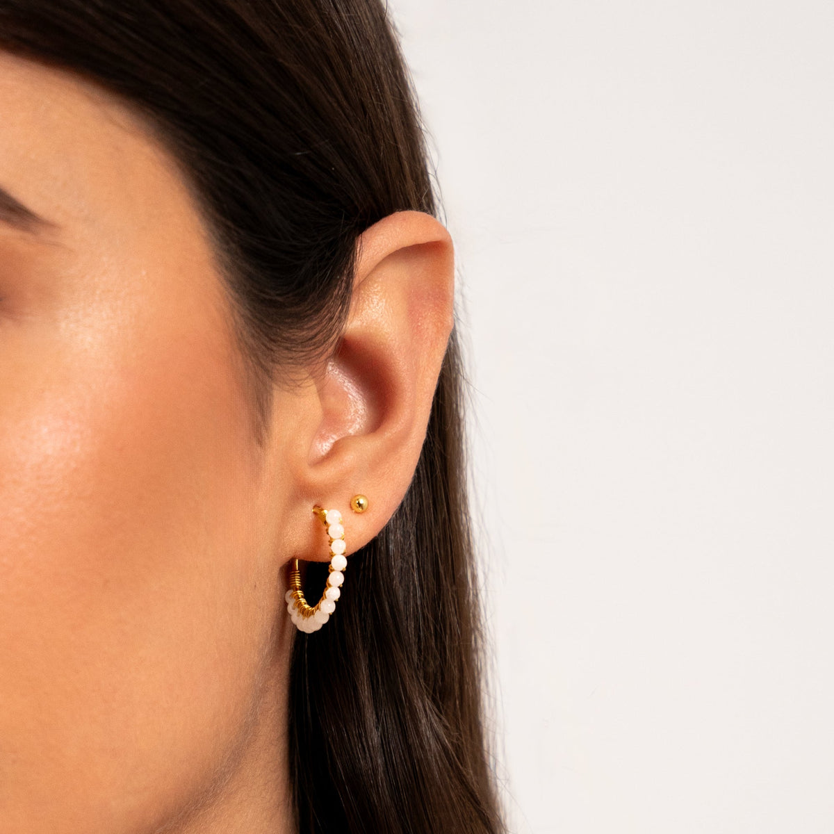 Nembelle - Elegant Minimalist Stud Earrings