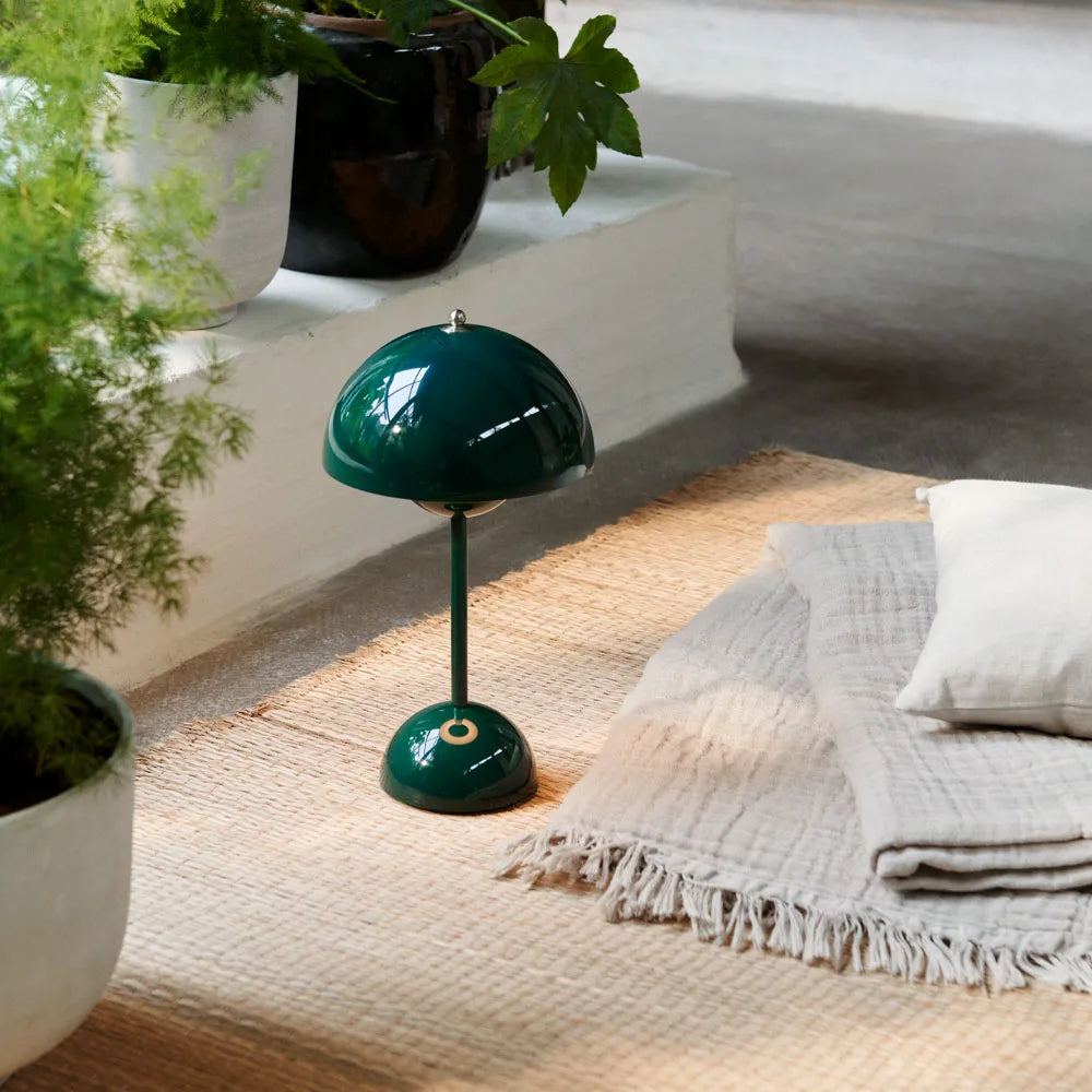 Negulon - Wireless Rechargeable Table Lamp
