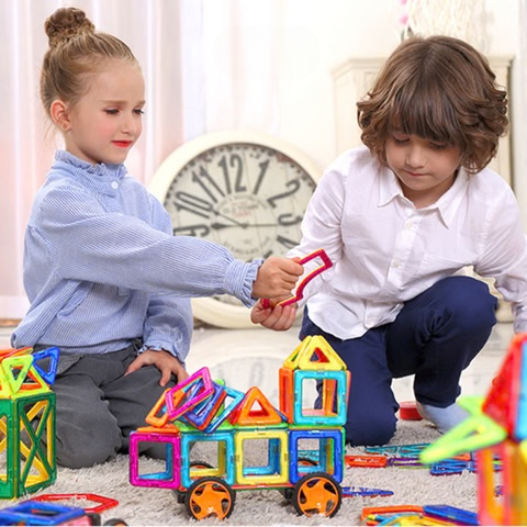 BrickSnap - Magnetic Building Blocks Set