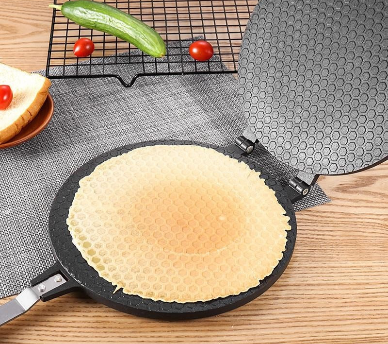 WaffleMaster Pan - Handy Waffle and Omelet Maker