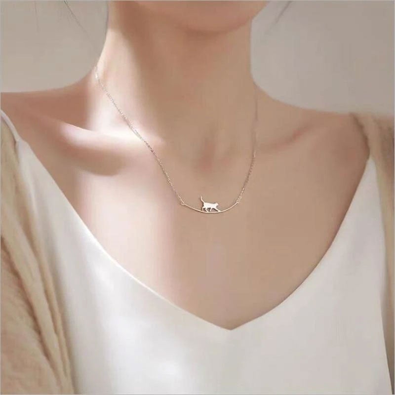 Felina - Elegant Silver Climbing Cat Necklace