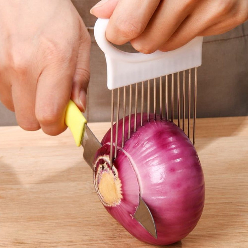 OnionMaster Cutter - Handy Kitchen Slicer for Safer Prep