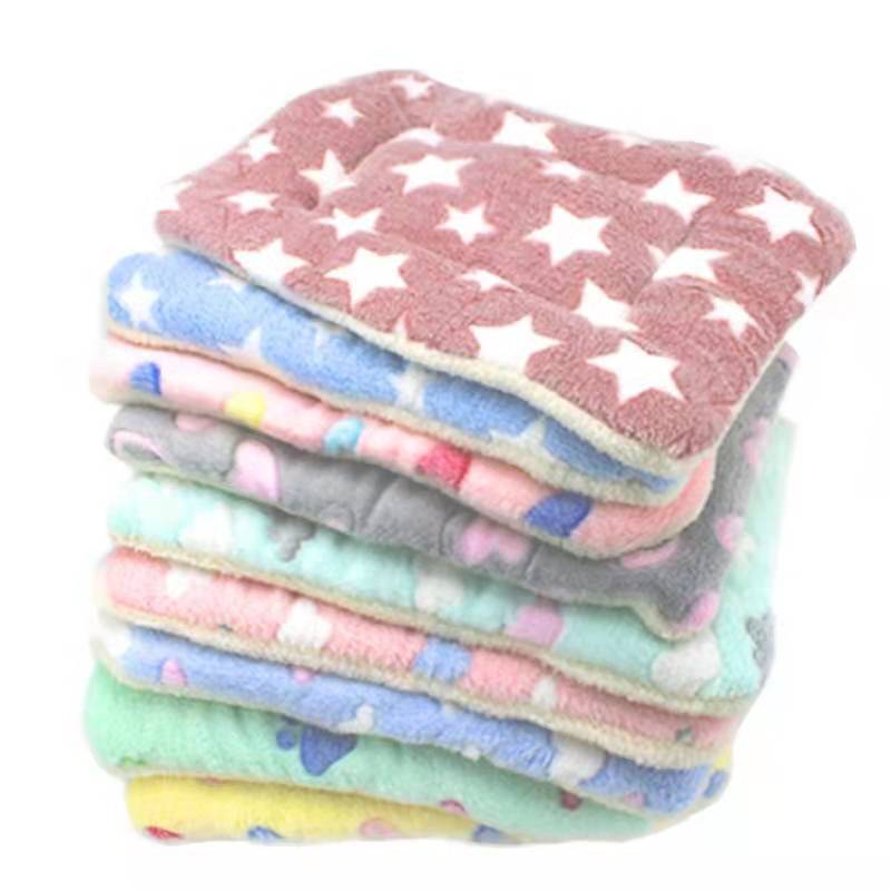 PetCloud - Ultra-Soft Fleece Pet Cushion for Cats and Dogs