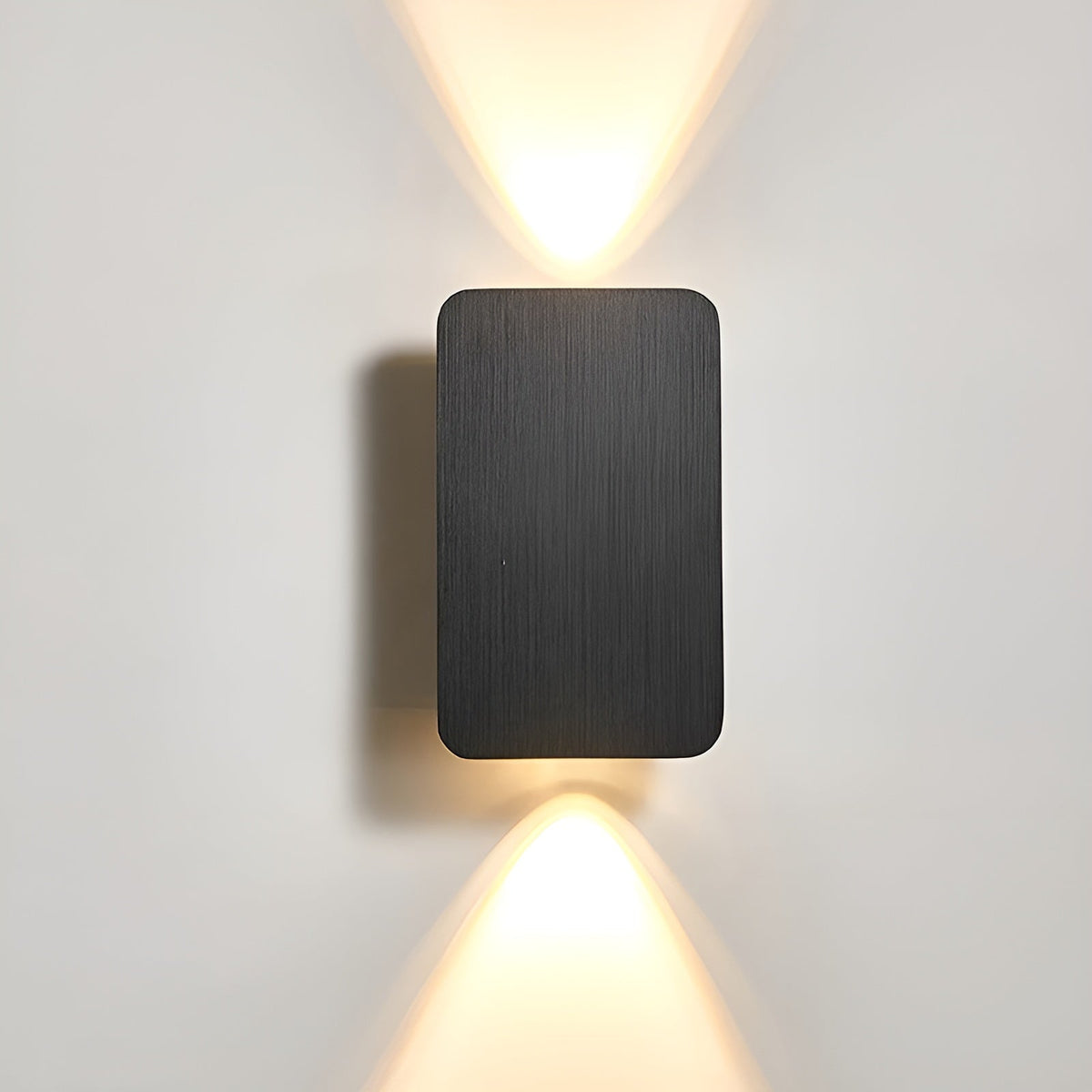 Vlenoir - Sleek Lighting for Any Room