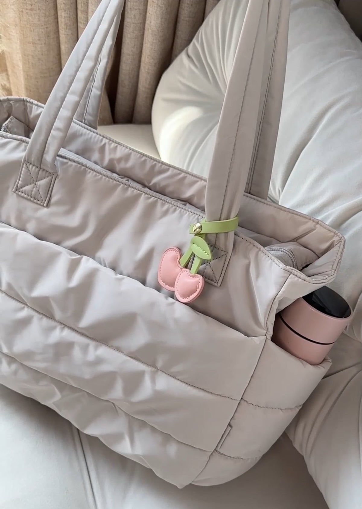 TrendFlex Backpack - Stylish Puffer Backpack for Everyday Use