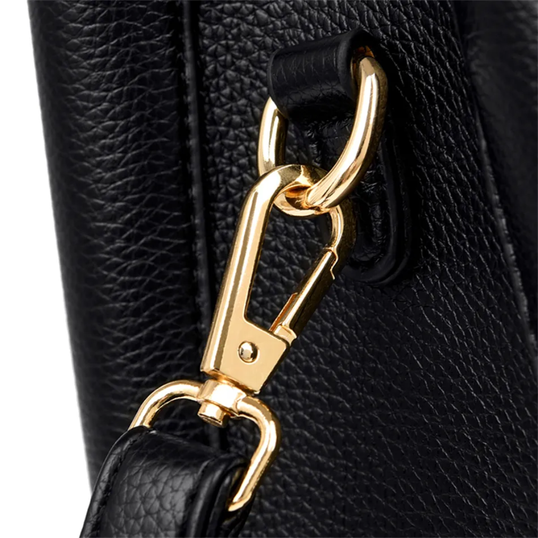 LuxeTote - A Stylish Tote Bag for Every Occasion