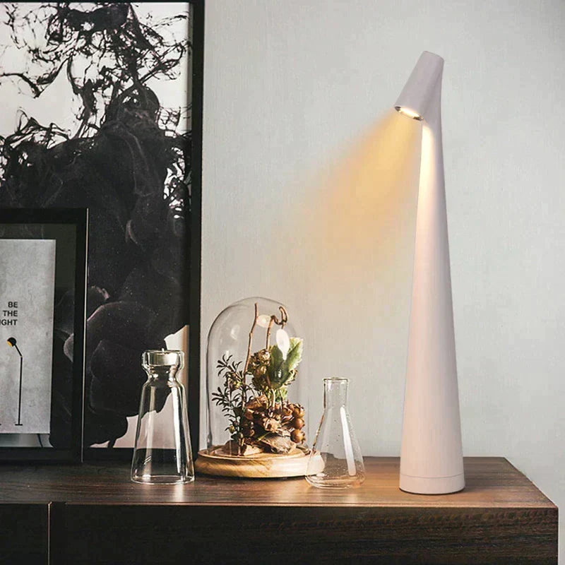 Nawbrent - Dimmable Handcrafted Table Lamp