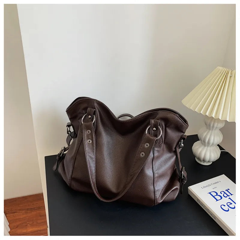 Isabela Tote - Trendy Spacious Tote Bag for Students