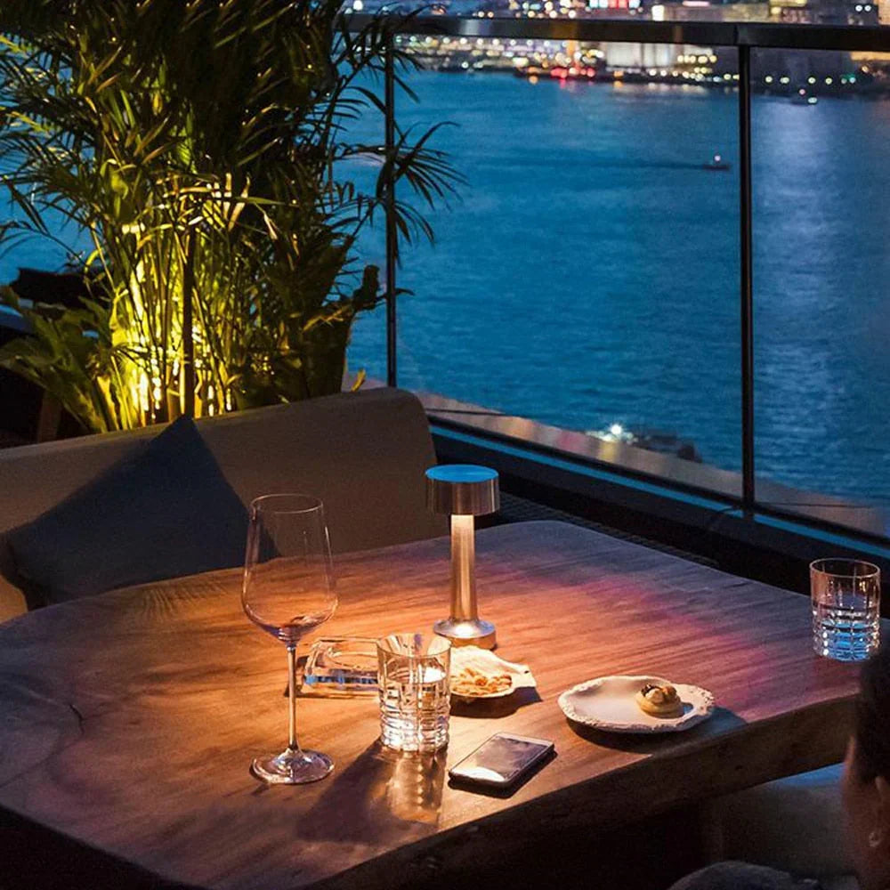 SleekGlow - Modern Table Lamp for Stylish Interiors