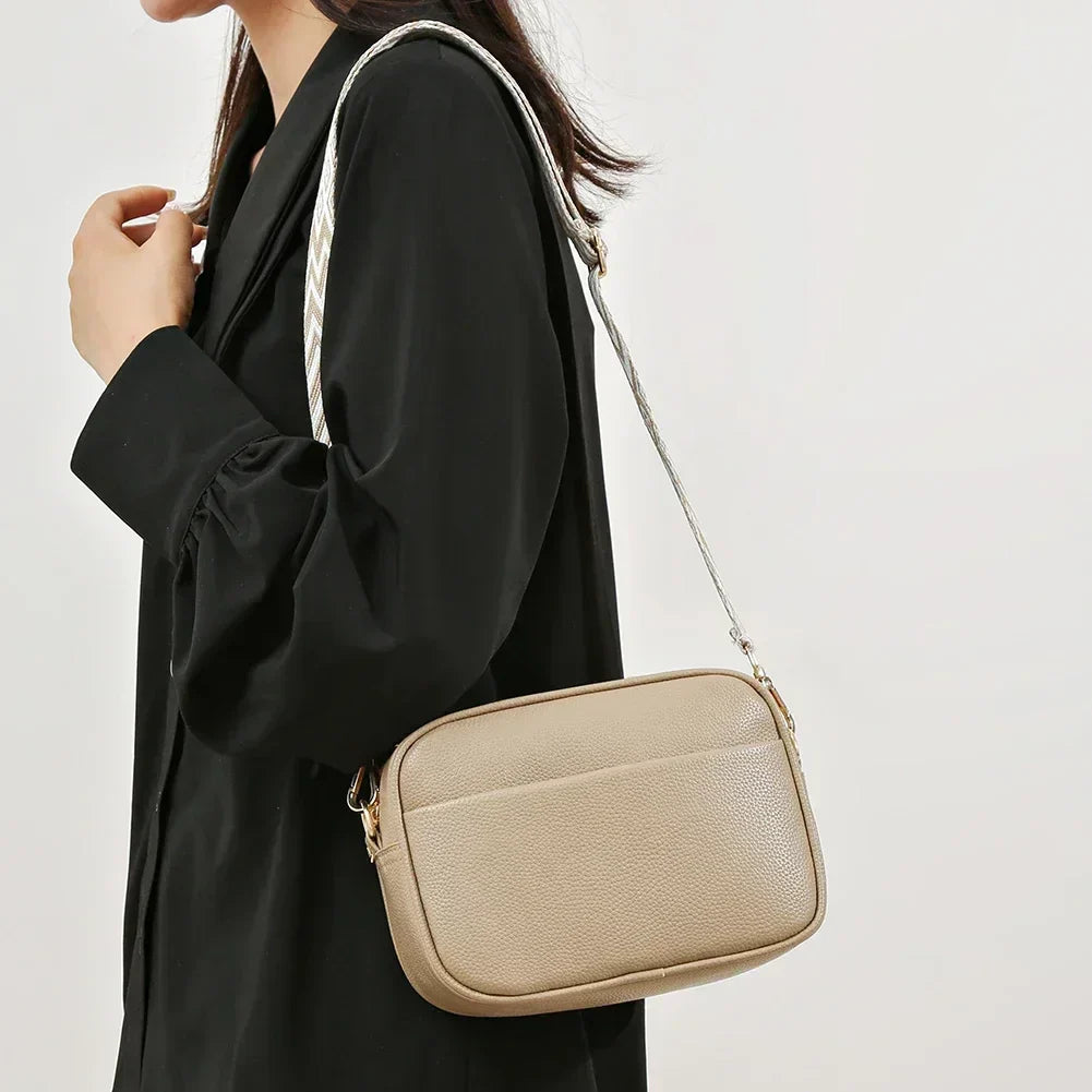 Daily Chic Handbag - Stylish Everyday Bag for Women