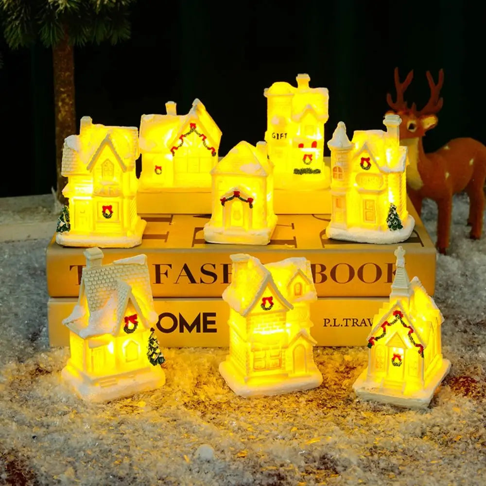 Gibsona - LED Miniature Christmas Village Houses Set