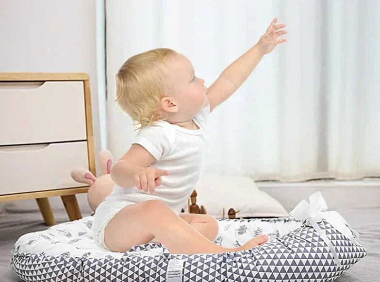 TravelEase Bed - Foldable Baby Bed and Bassinet