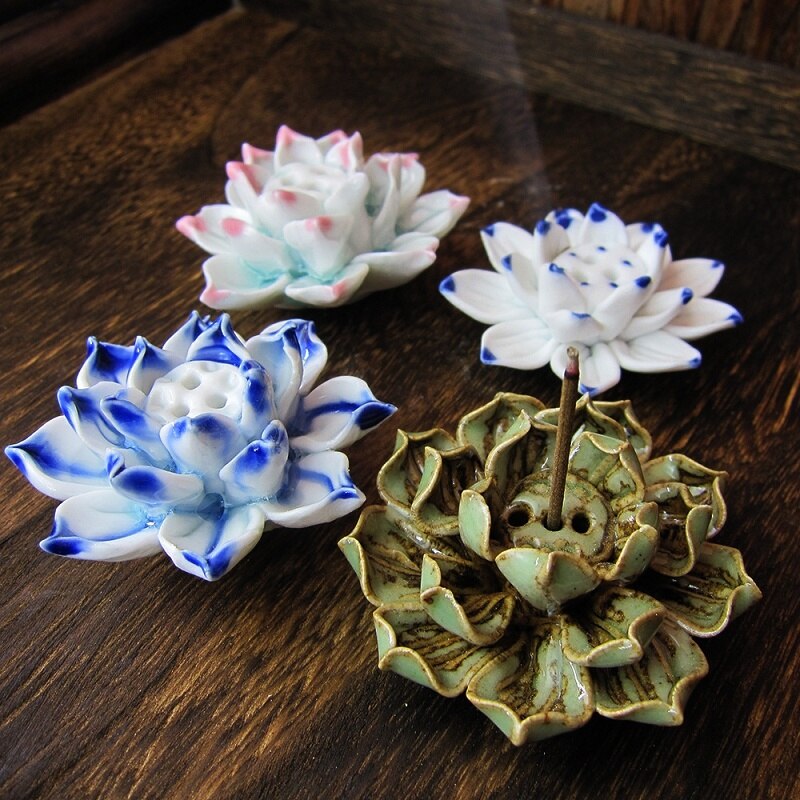 LotusBloom Incense Holder - Elegant Ceramic Lotus Design
