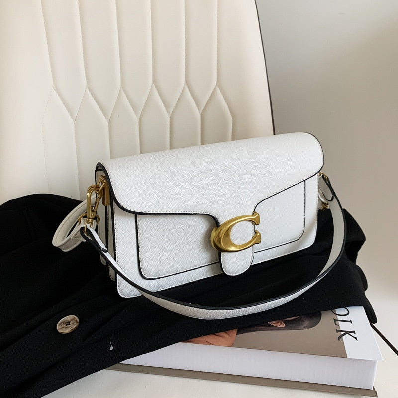 EleganceTote - Vegan Leather Shoulder Bag for Everyday Elegance