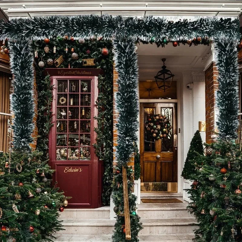Kastwell - Elegant Green Holiday Ribbon