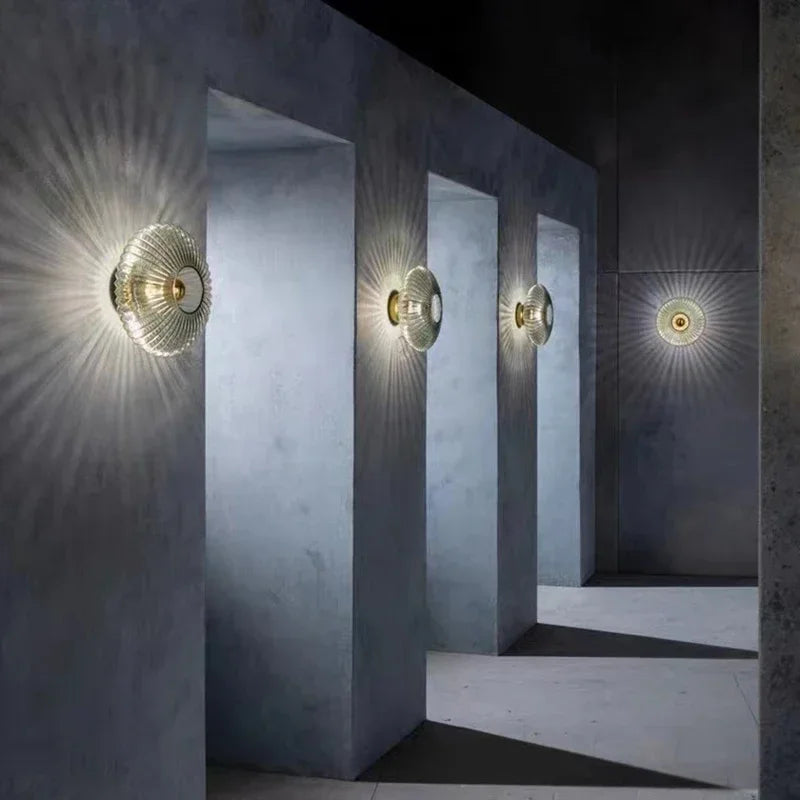 Elegance Glass - Refined Wall Lamp for Elegant Interiors