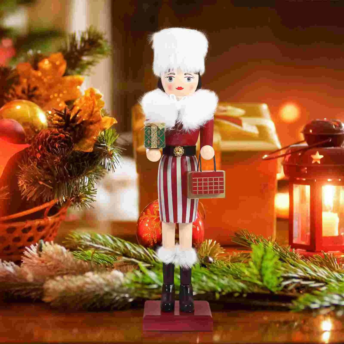 Bizlane - Festive Holiday Table Decor
