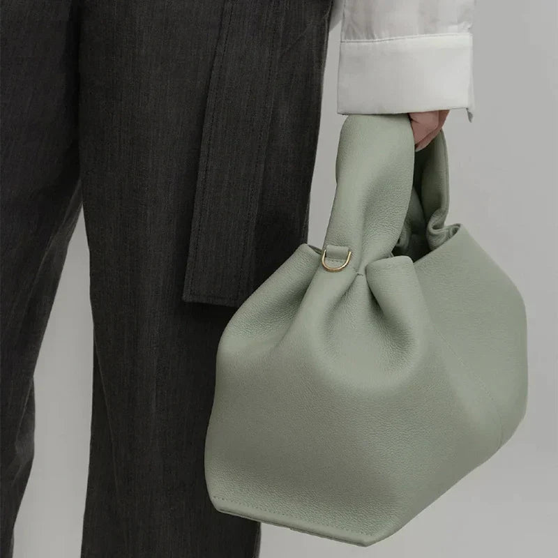 Daily Chic - Versatile Women's Handbag for Everyday Use