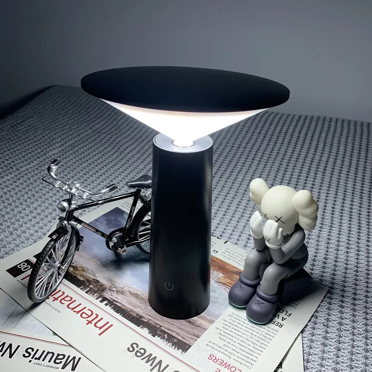 PortableGlow - Flexible Rechargeable Accent Lamp