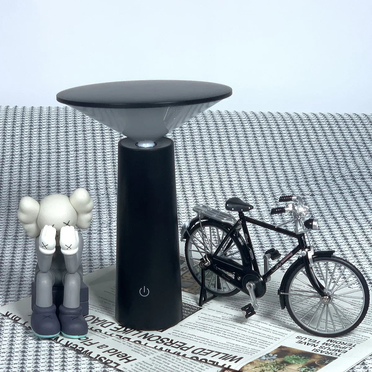 PortableGlow - Flexible Rechargeable Accent Lamp