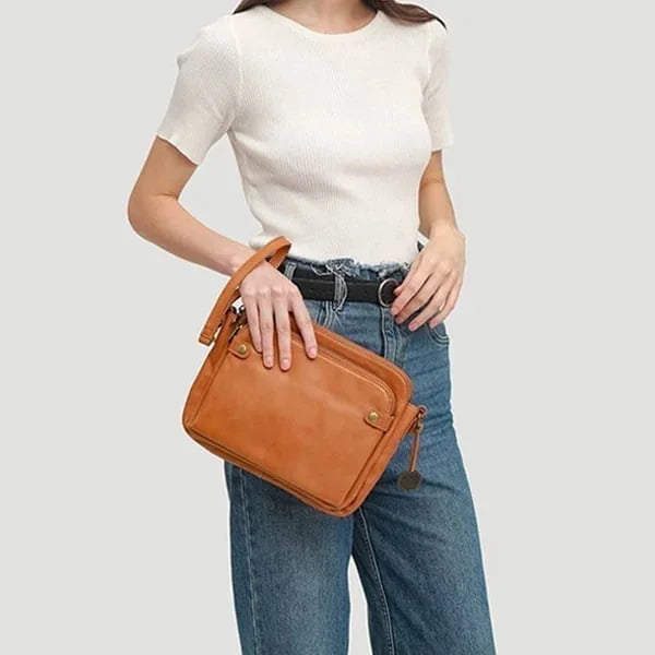 UrbanChic Shoulder Bag - Elegant, Roomy and Lightweight Bag