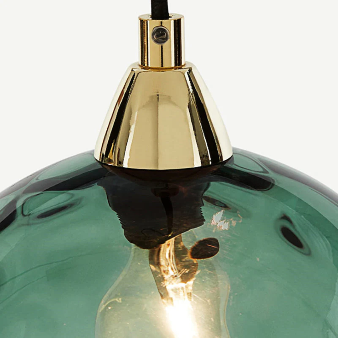 ClusterGlow - Elegant 3-Light Pendant for Ambient Lighting