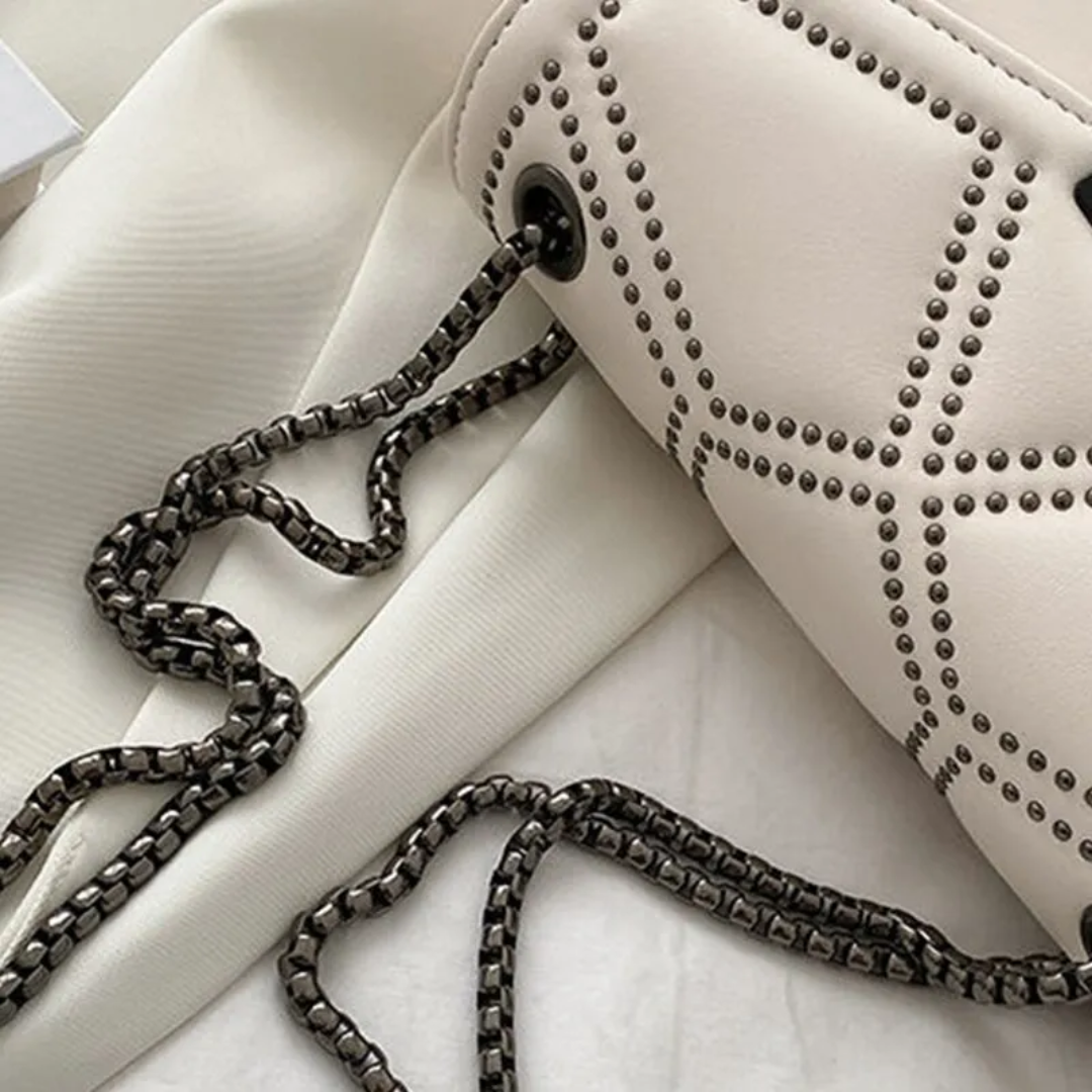 Victoria Crossbody - Vintage-Style Bag for Timeless Elegance