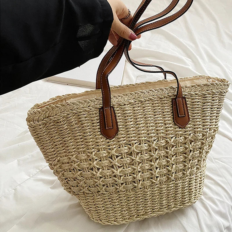 BohoVibe Tote - Elegant Straw Shoulder Bag