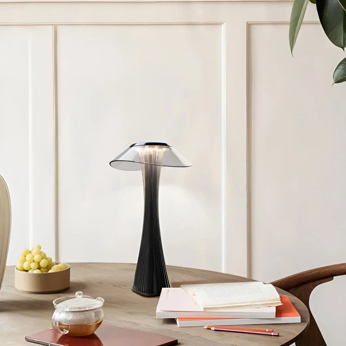 Foscarno - Rechargeable Italian-Style Accent Light