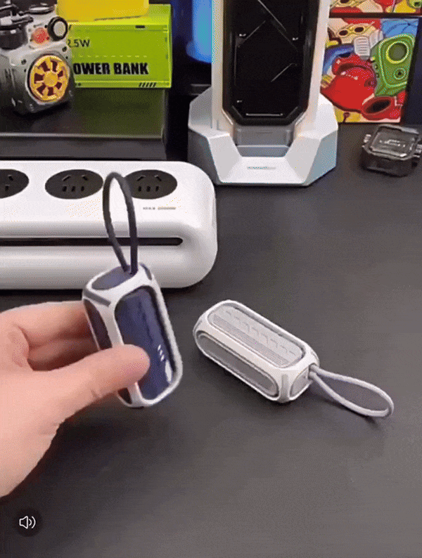 CompactCharge - A Stylish Portable Power Bank for Travel