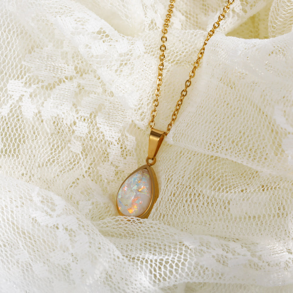 Eloise 18K Gold Opal Drop Pendant Necklace - Natural Opal Elegance