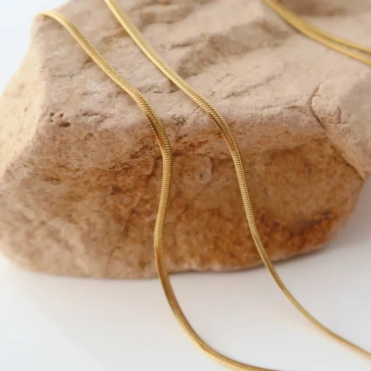 Isis - Elegant Slim Snake Chain Necklace
