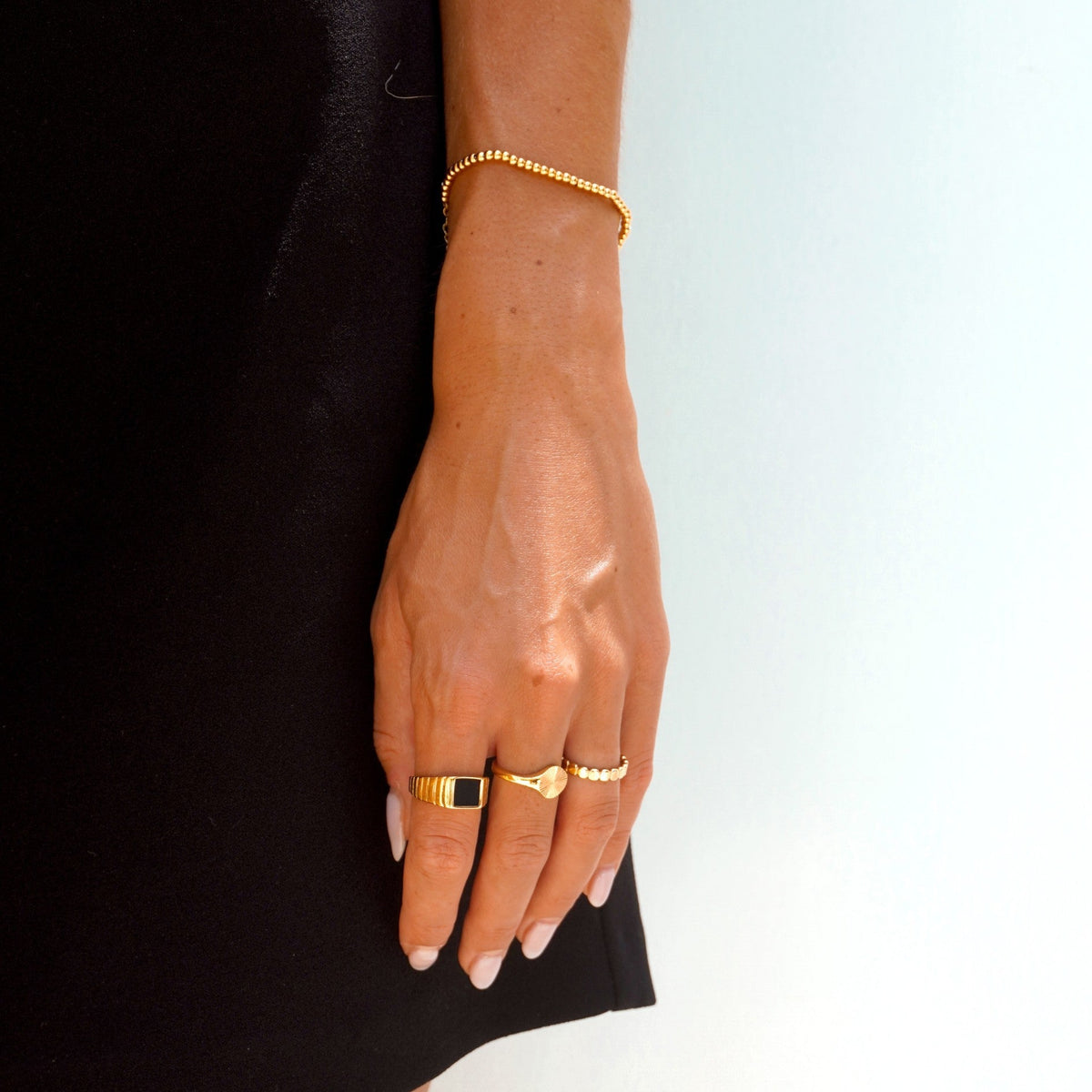 Hemlyn - Elegant Beaded Bracelet for a Refined Look