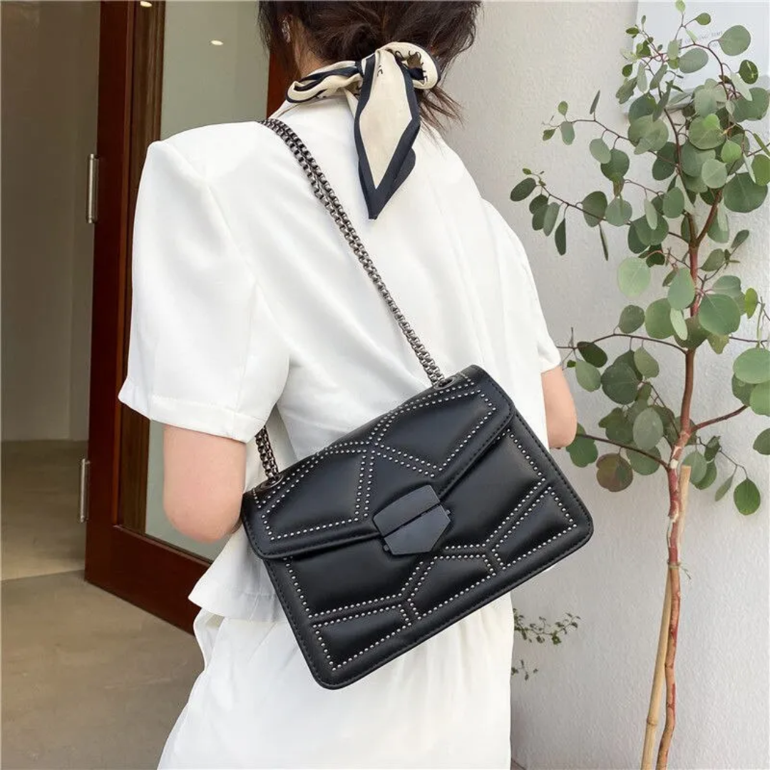 Victoria Crossbody - Vintage-Style Bag for Timeless Elegance