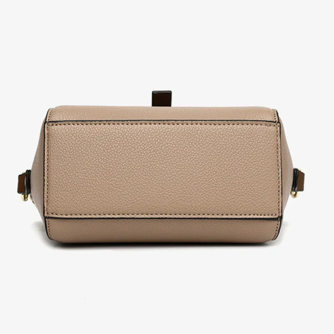 Jade Purse - Elegant and Compact Crossbody Bag