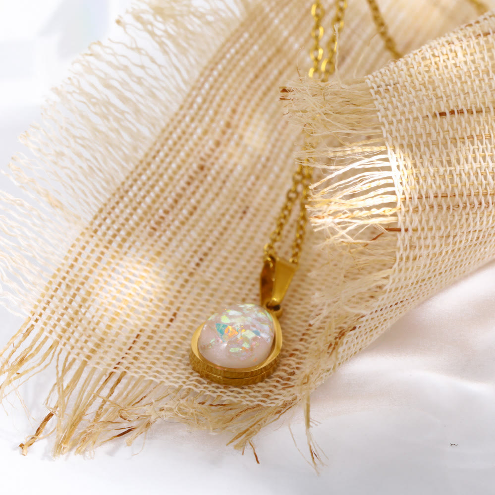 Eloise 18K Gold Opal Drop Pendant Necklace - Natural Opal Elegance