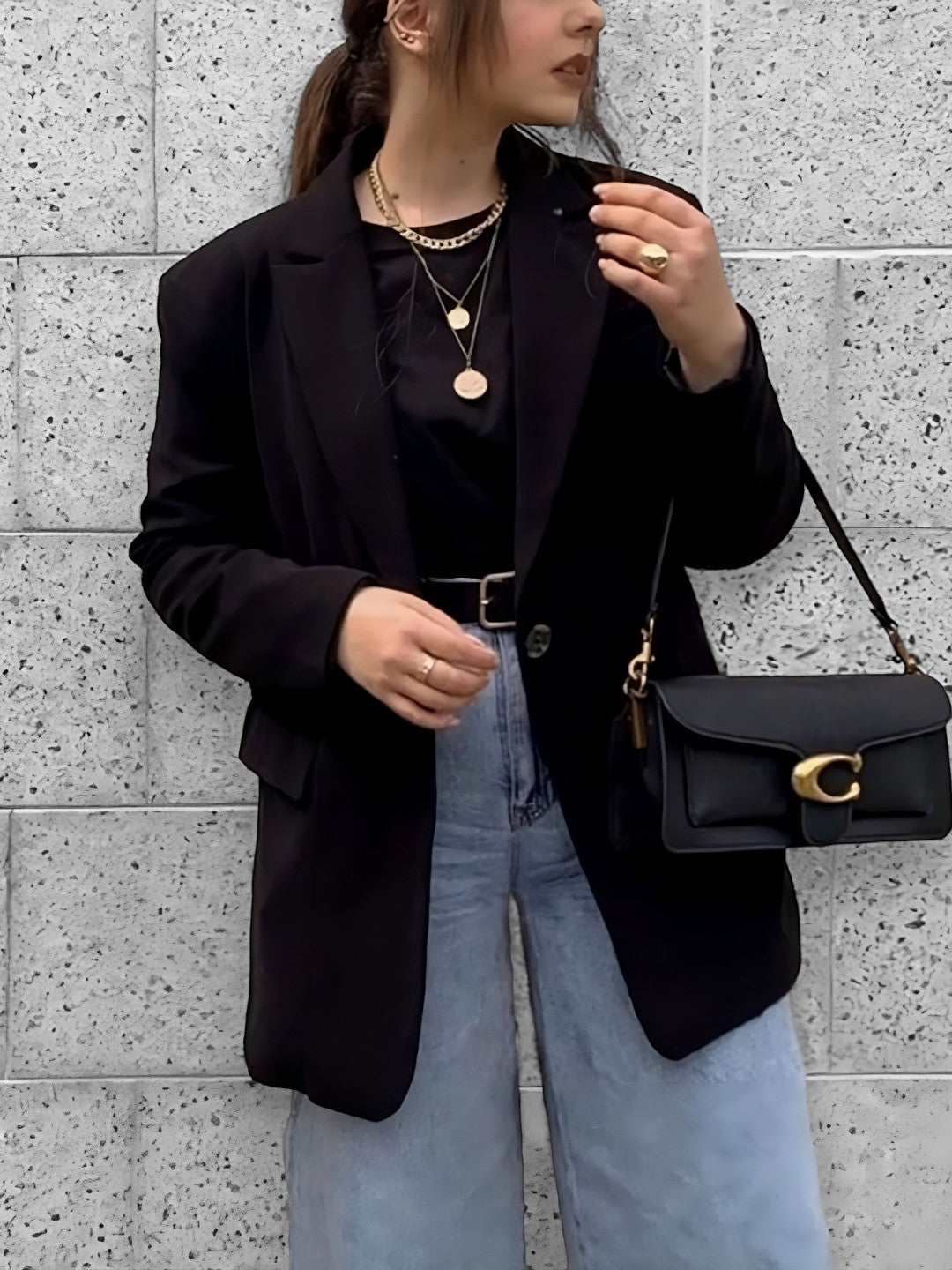 Galivere - Vegan Leather Shoulder Bag with Timeless Style
