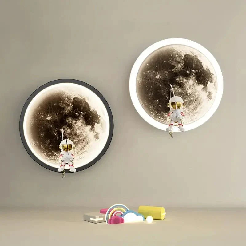 Spacelume - Moon-Shaped LED Wall Light