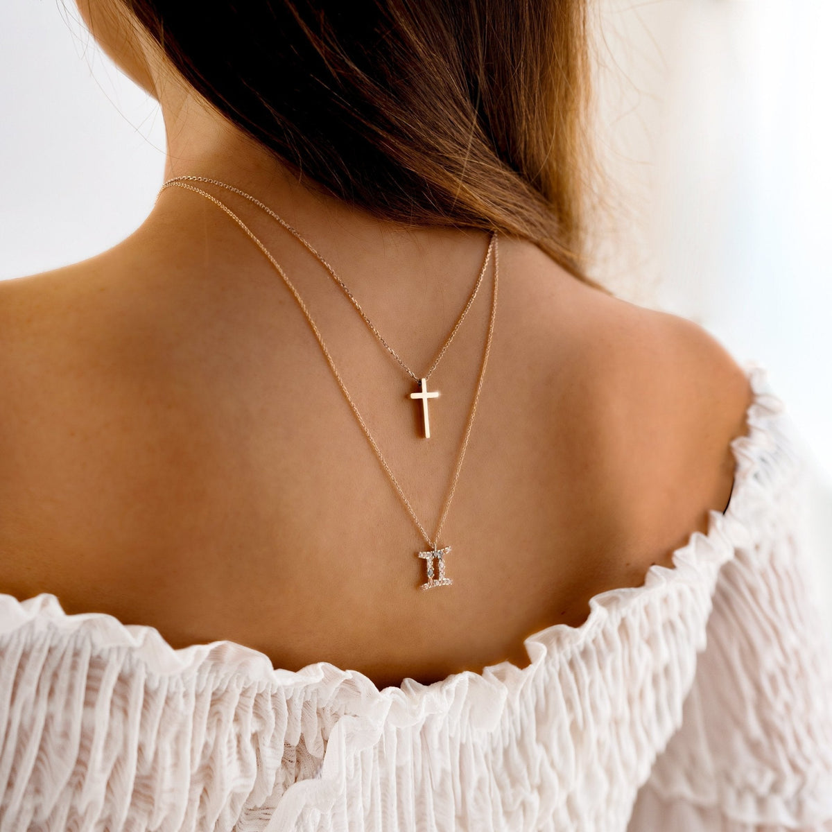 Hurenity - Cross Pendant Necklace for Timeless Style