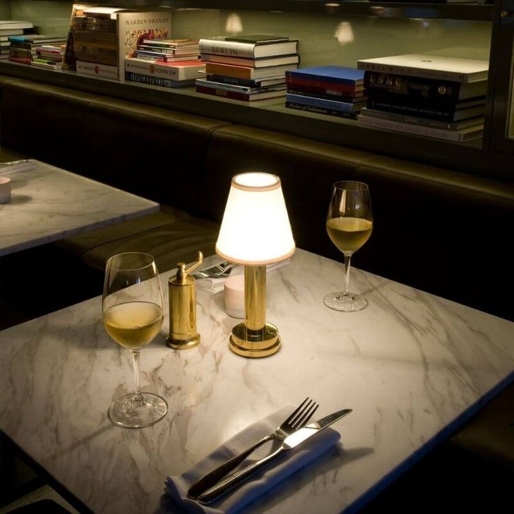 Doku - Wireless Rechargeable Table Lamp