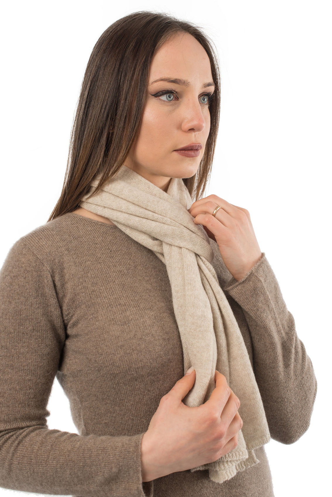 CashmereLux Scarf - Timeless Italian Craftsmanship