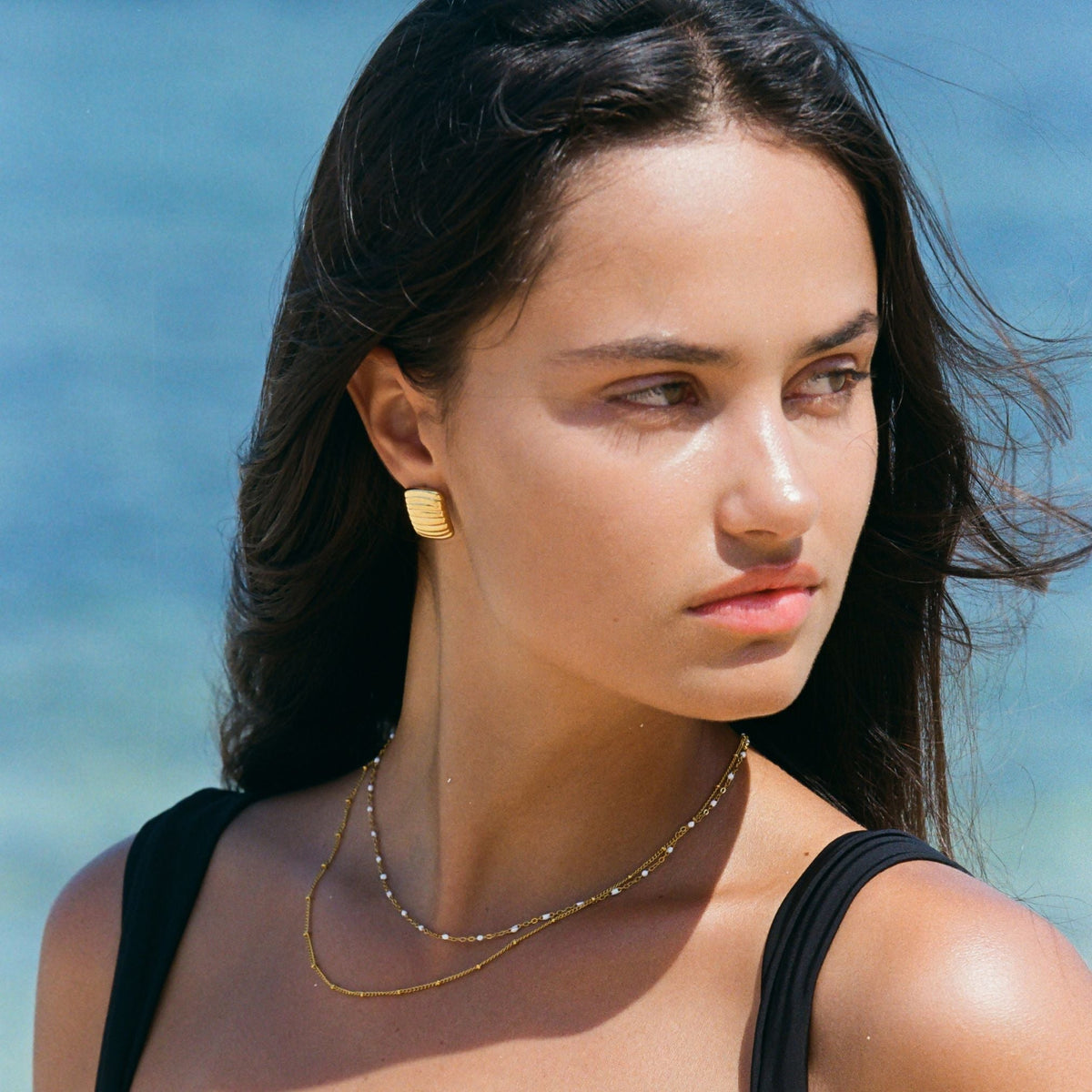 Cavelle - Elegant Double Beaded Choker