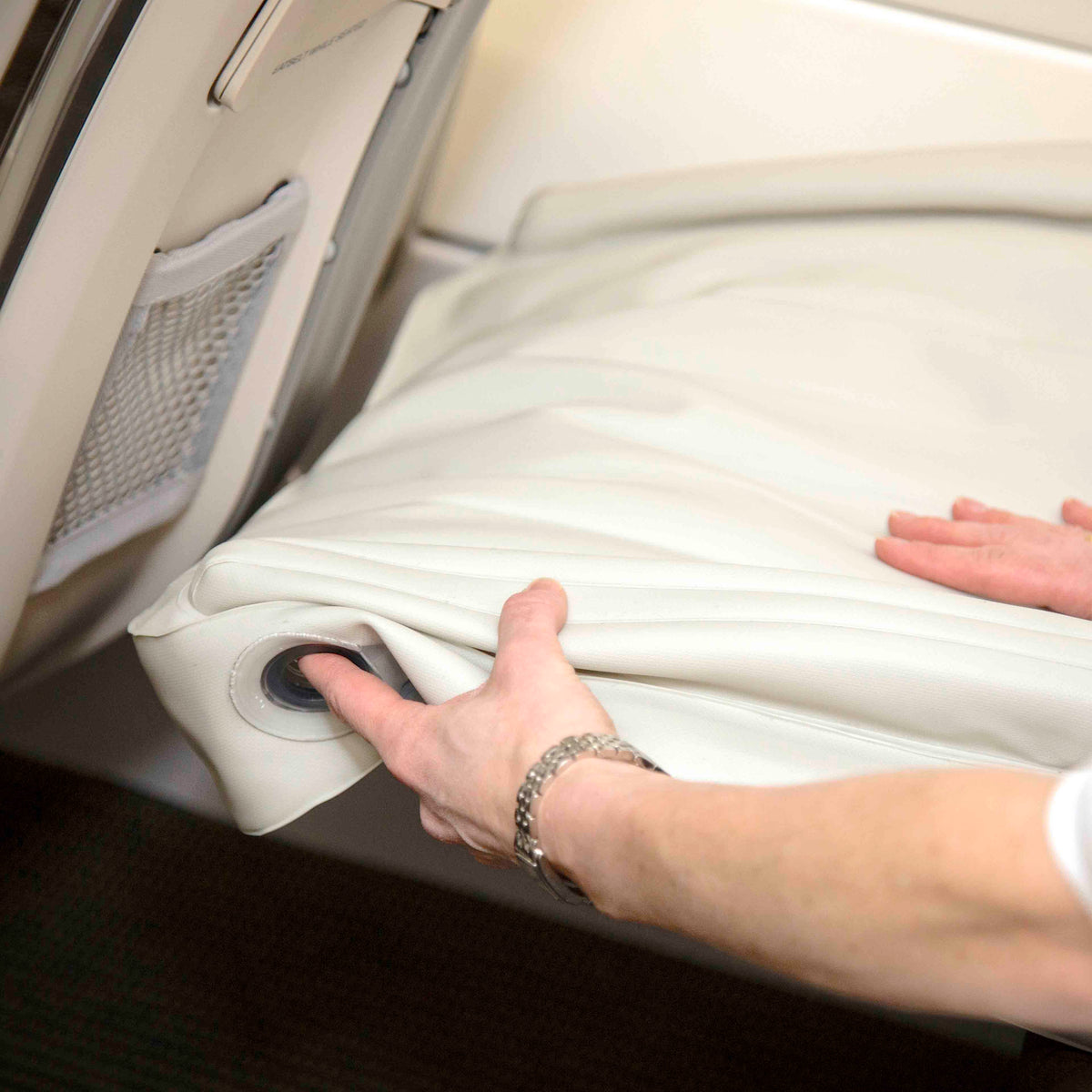 JetNap - Comfortable Kids Travel Air Bed