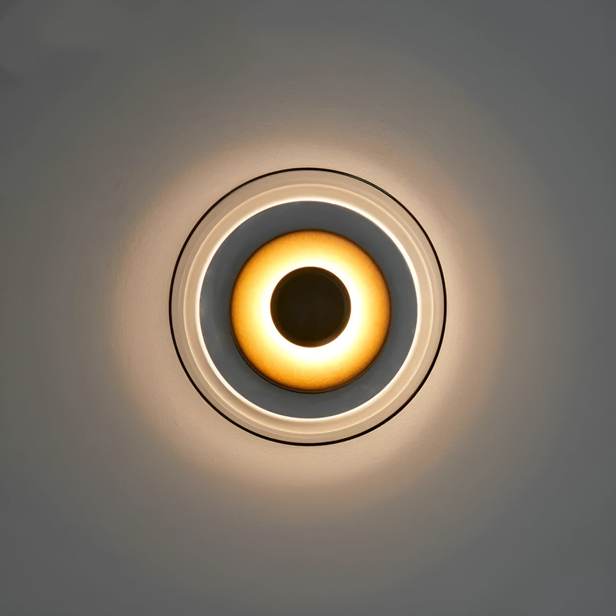 CiBrix - Glass Wall Lamp With Gold Accents
