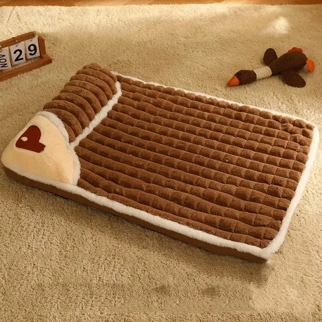 LuxePlush - Warm Plush Dog Bed for Small and Medium Dogs