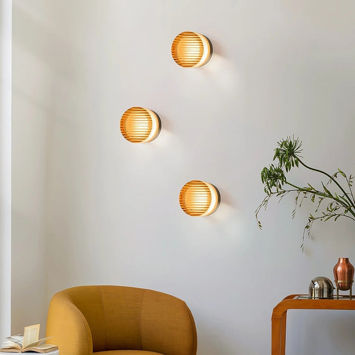 LumLight Stylish LED Wall Lamp - For Modern and Sustainable Home Comfort