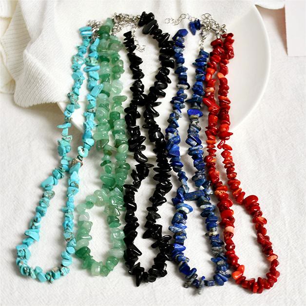 Welvora - Elegant Polished Crystal Necklace