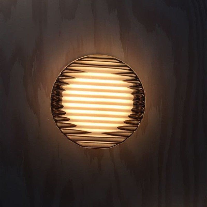 LumLight Stylish LED Wall Lamp - For Modern and Sustainable Home Comfort